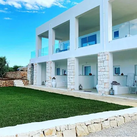 Feudi Mandolivo 4* Ostuni