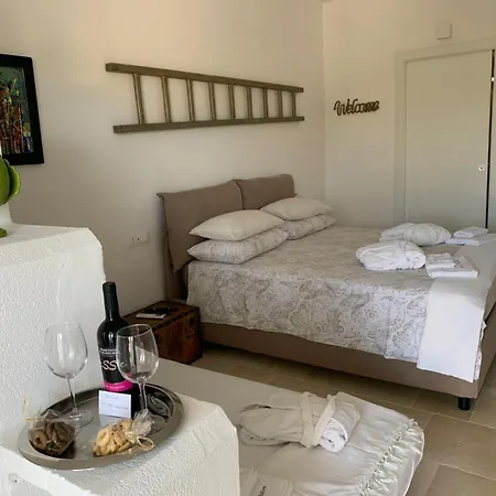 Oda ve Kahvaltı Feudi Mandolivo 4*